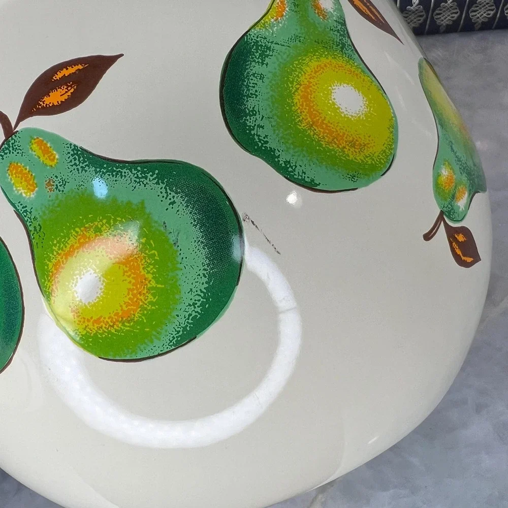 Vintage Kobe Enamel Mixing Bowl Bright Green Pear Design